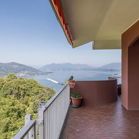 Arona Vista Panoramica Appartamento