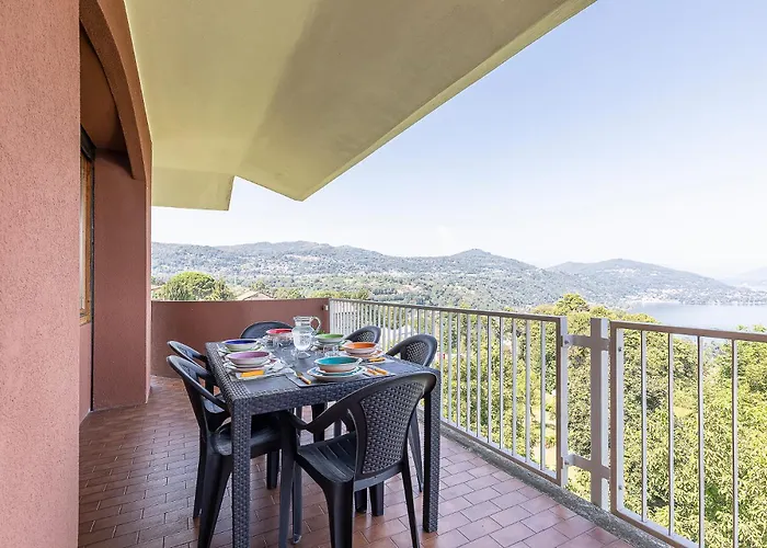 Arona Vista Panoramica Dagnente